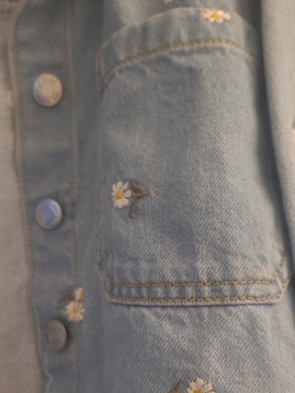 GAP Kids Girls Denim Jacket Floral Embroidered Daisys Light Blue Jean Jacket Med - Picture 7 of 14